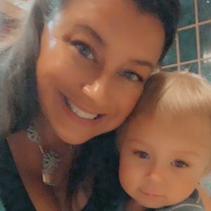 Meet your Posher, Posh